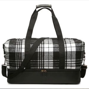 NWT DSW Weekender Bag